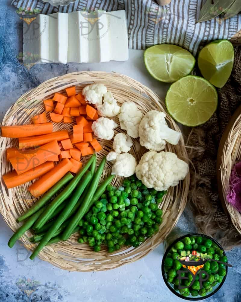 Vegetables used in Navratan Pulao