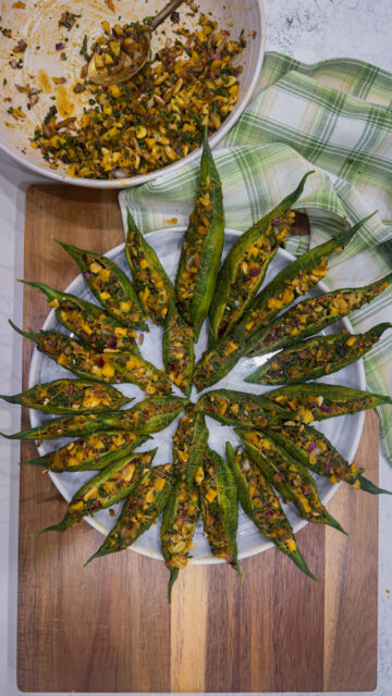 Bharwan Karela step 14